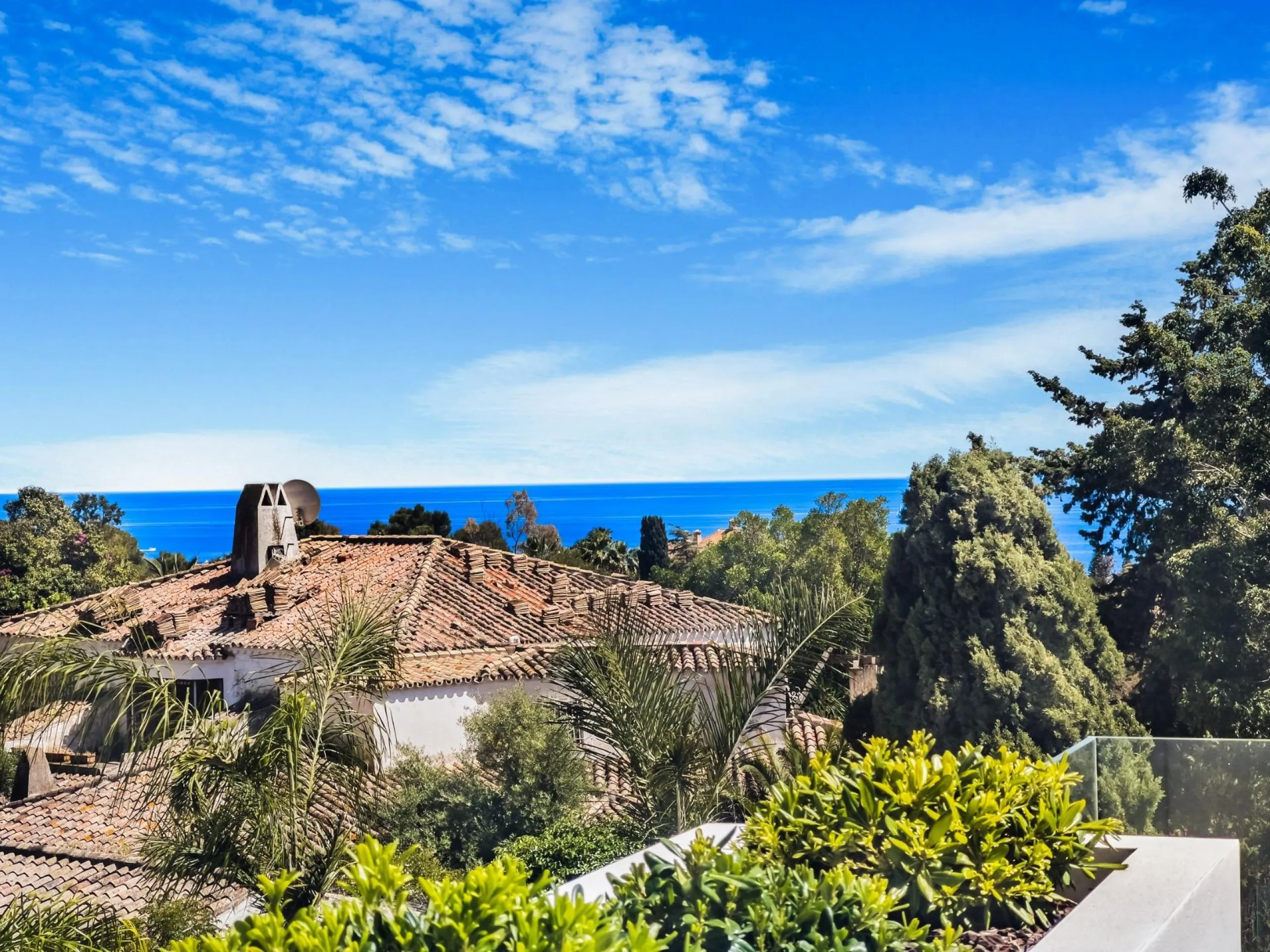 New Luxury Villas with Sea Views in Lomas de Marbella Club