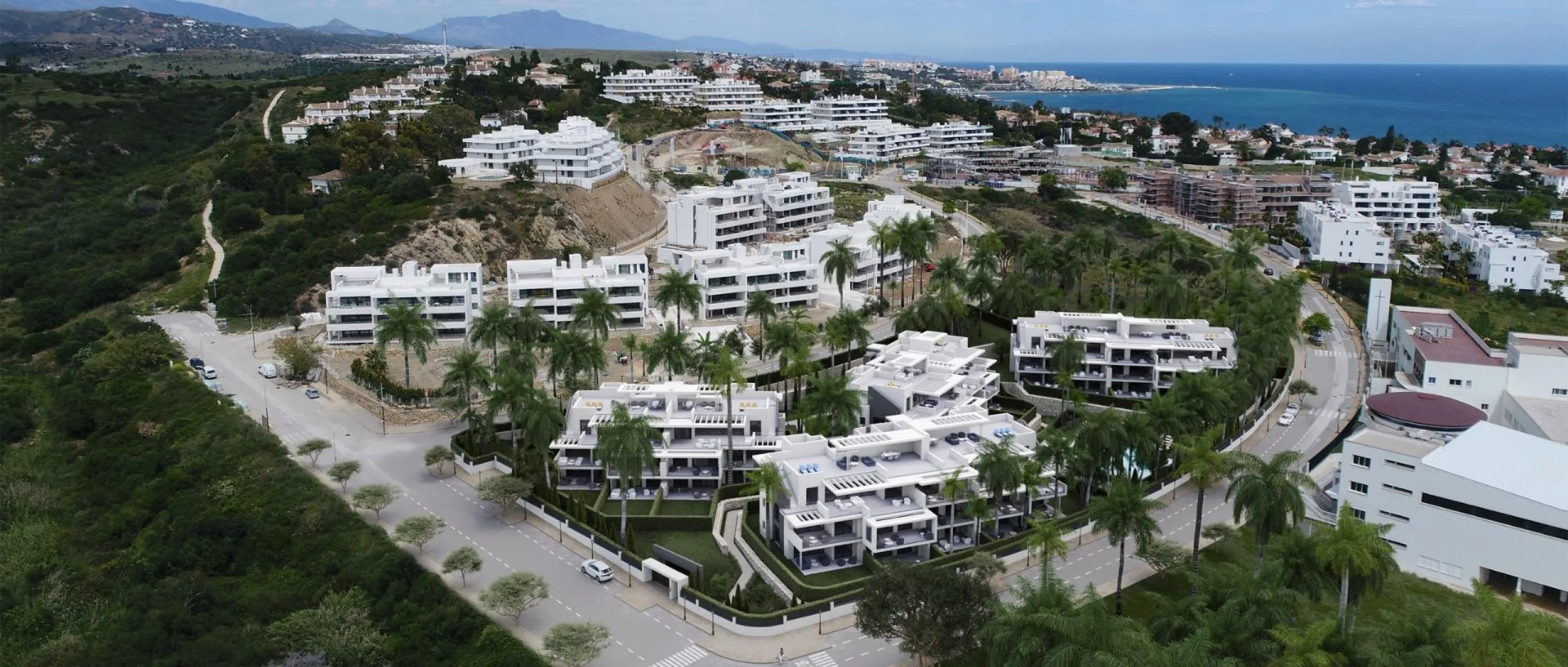 Modern Living in Estepona: Spacious Apartments with Sunny Terraces& & Your Ideal Home Awaits& & Welcome to your dream residence in Estepona, a charming coastal town known for its relaxed atmosphere and stunning natural beauty. This modern resi