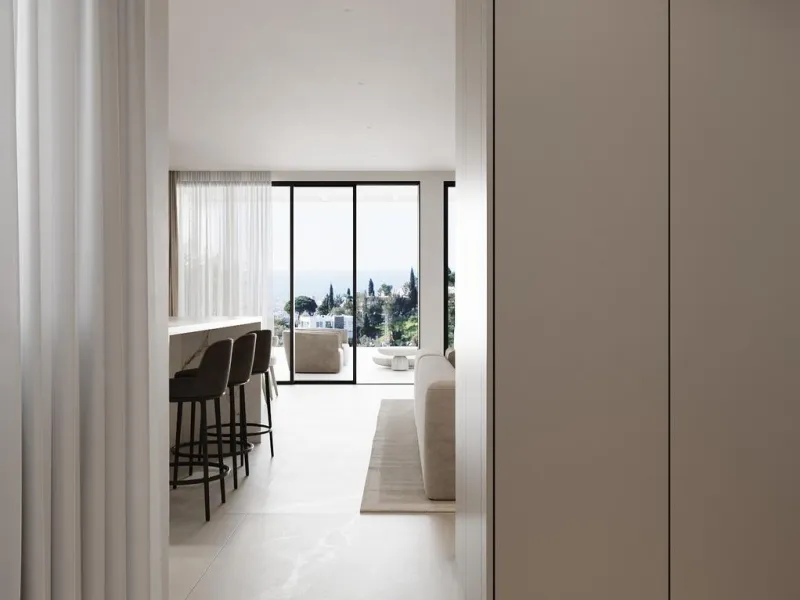 New Build Residential Complex Near Estepona& & Welcome to your dream home! This stunning new build residential complex offers a selection of luxurious apartments and penthouses with breathtaking sea views, located in Resinera Voladilla, just minutes