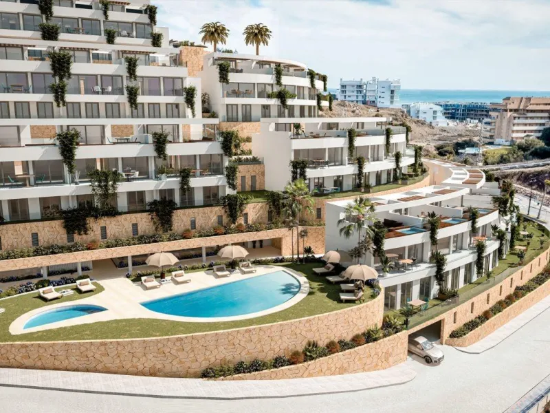 Luxurious New Build Townhouses with Sea Views in El Higuerón, Costa del Sol& & Exclusive 3- and 4-Bedroom Townhouses& & Discover a luxury lifestyle in the newly built 3- and 4-bedroom townhouses at El Higuerón, designed for those seeking high-