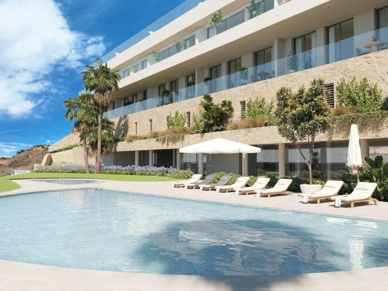 Luxurious New Build Townhouses with Sea Views in El Higuerón, Costa del Sol& & Exclusive 3- and 4-Bedroom Townhouses& & Discover a luxury lifestyle in the newly built 3- and 4-bedroom townhouses at El Higuerón, designed for those seeking high-