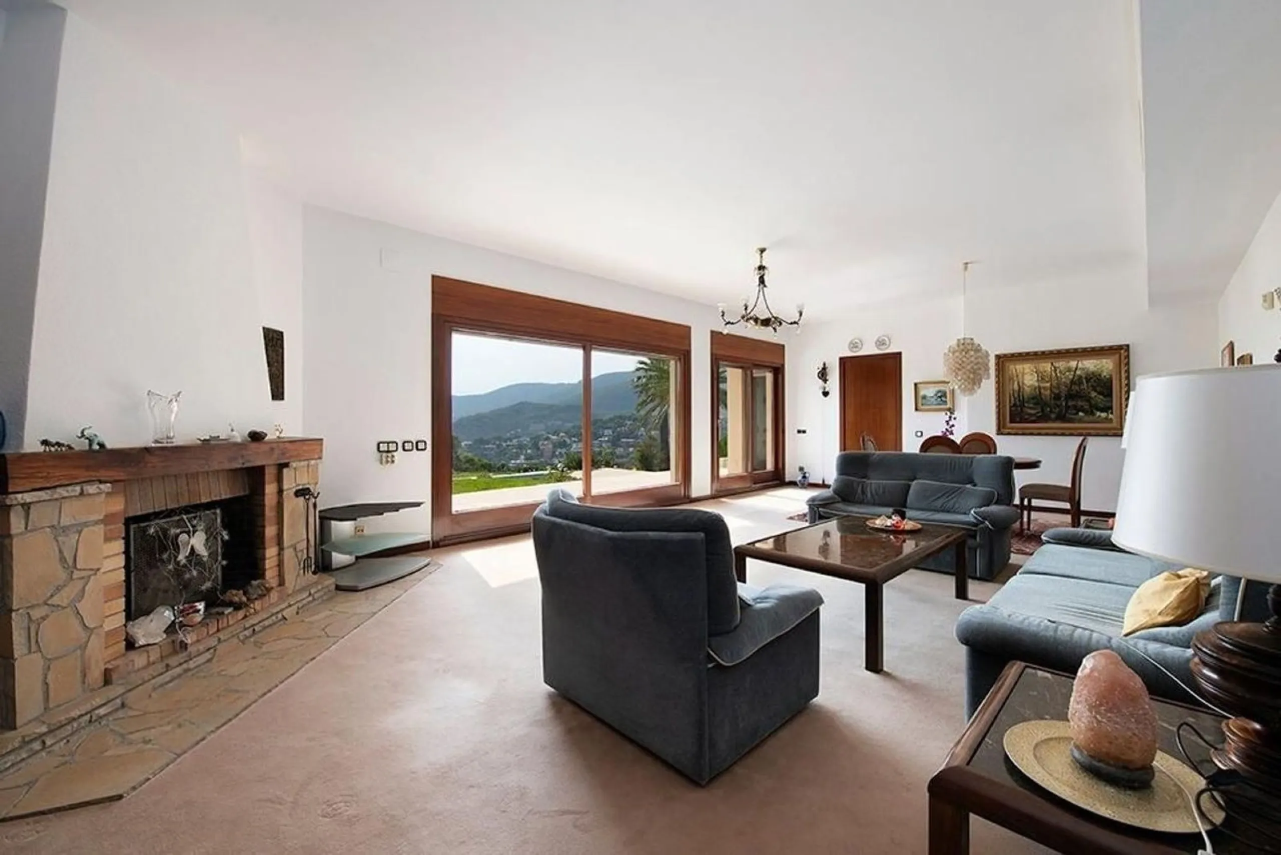 Casa exclusiva y privada con vistas panorámicas en Bellamar, Castelldefels