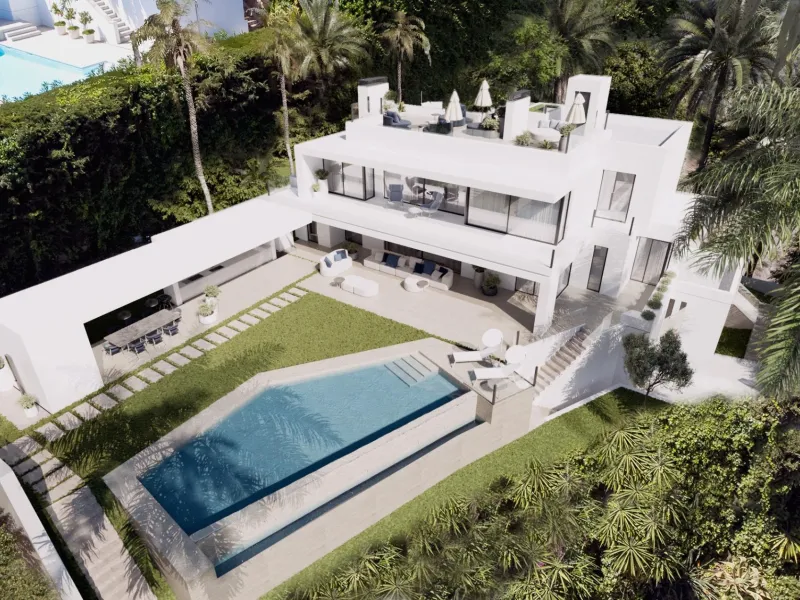 Contemporary Villa with Sea and Mountain Views in Cascada de Camoján, Marbella