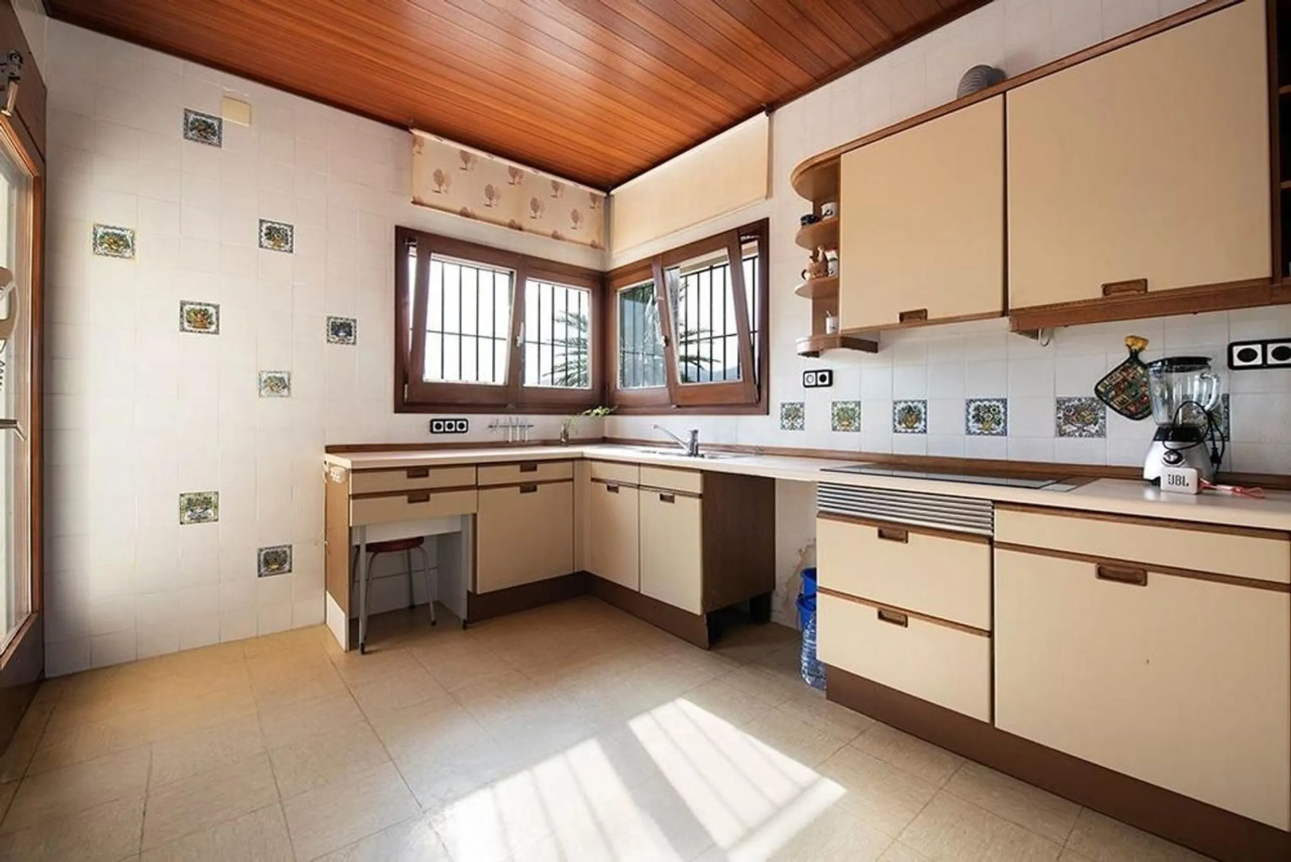 Casa exclusiva y privada con vistas panorámicas en Bellamar, Castelldefels