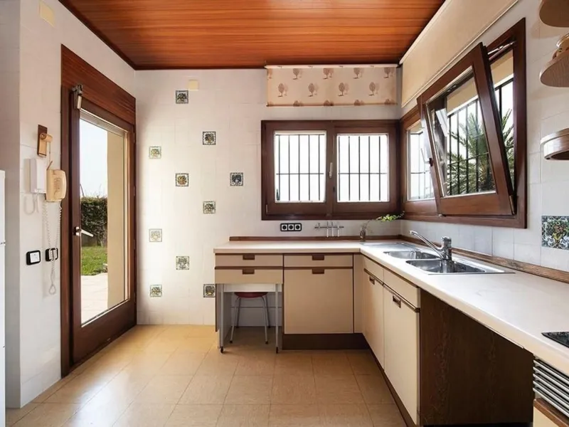Casa exclusiva y privada con vistas panorámicas en Bellamar, Castelldefels