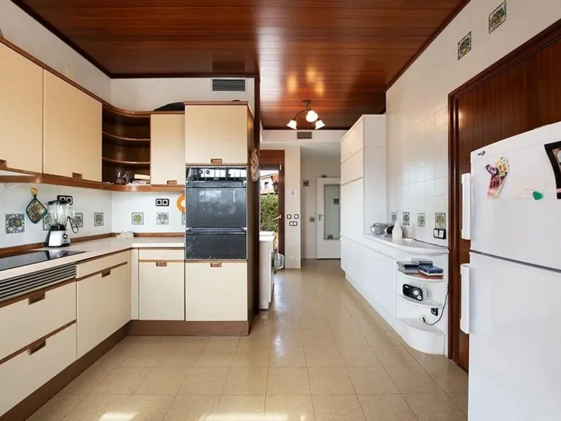 Casa exclusiva y privada con vistas panorámicas en Bellamar, Castelldefels