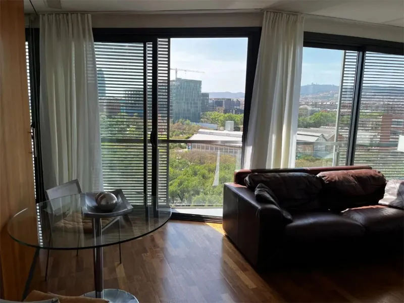 Modern Apartment with Views of Parc Central del Poblenou, Barcelona