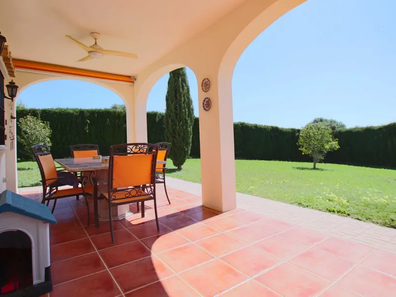 Wunderschöne freistehende Villa in Estepona
