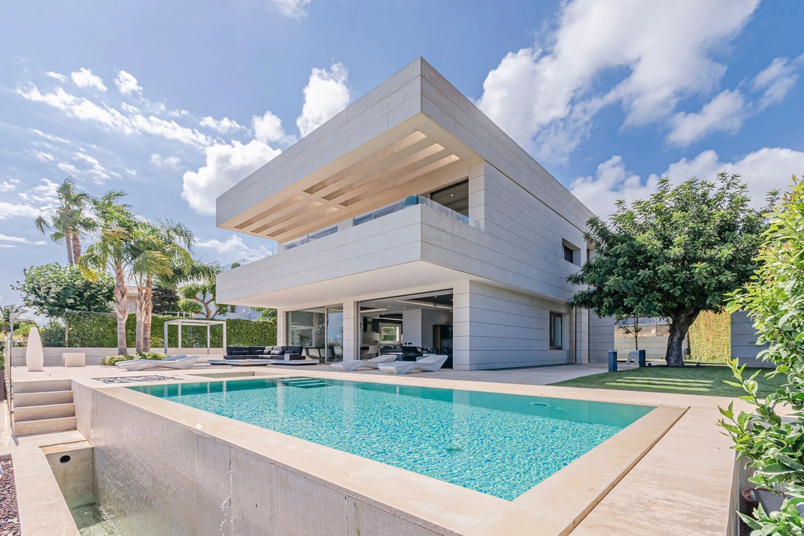 Modern Luxury Villa with Sea and Barcelona Views in Teia, Maresme