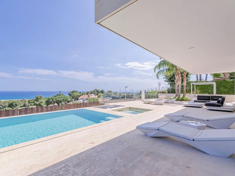 Modern Luxury Villa with Sea and Barcelona Views in Teia, Maresme