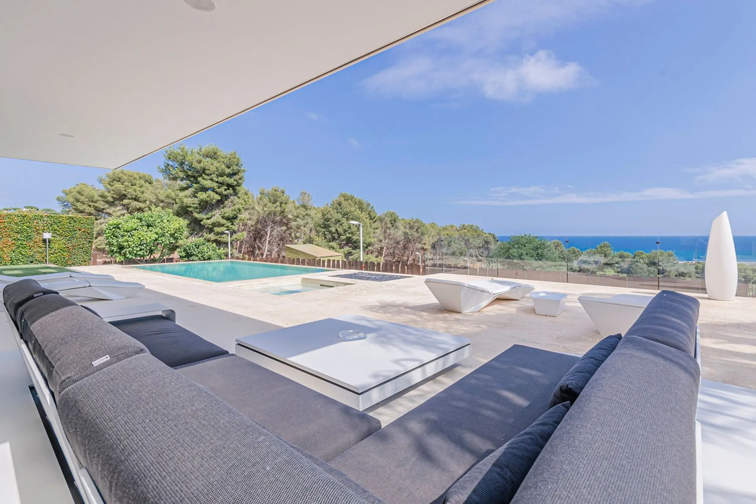 Modern Luxury Villa with Sea and Barcelona Views in Teia, Maresme