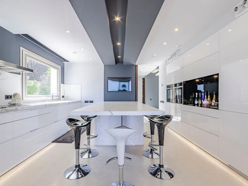 Modern Luxury Villa with Sea and Barcelona Views in Teia, Maresme