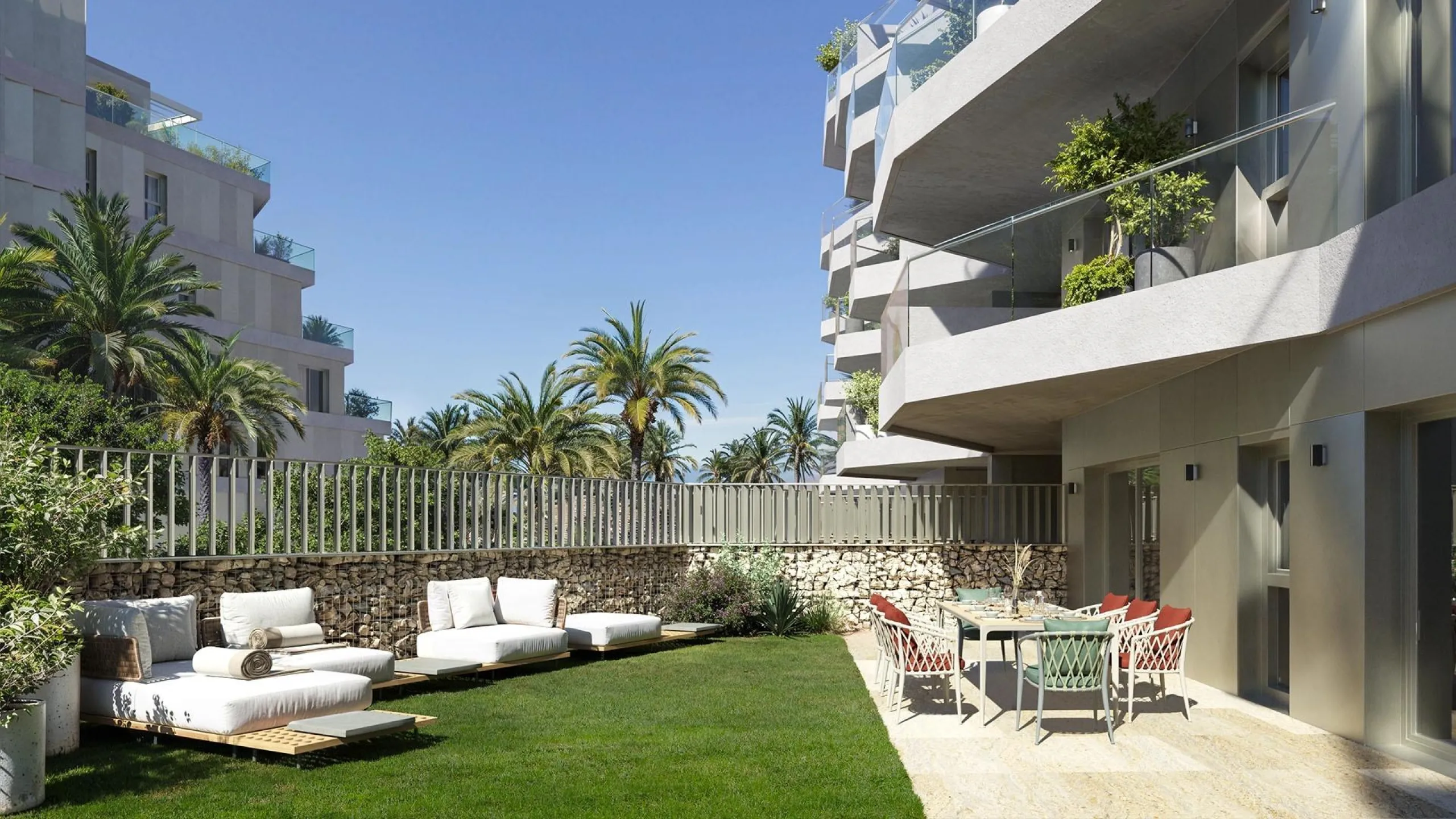 Exclusive Residencial in Las Lagunas de Mijas - Luxury and Comfort on the Costa del Sol& & A New Development in a Strategic Location& Located in Las Lagunas de Mijas, this exclusive residential complex redefines the concept of home, offering an e