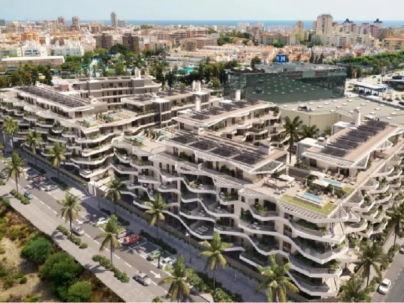 Exclusive Residencial in Las Lagunas de Mijas - Luxury and Comfort on the Costa del Sol& & A New Development in a Strategic Location& Located in Las Lagunas de Mijas, this exclusive residential complex redefines the concept of home, offering an e