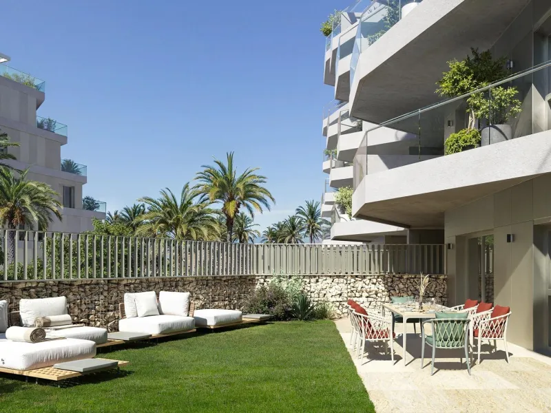 Exclusive Residencial in Las Lagunas de Mijas - Luxury and Comfort on the Costa del Sol& & A New Development in a Strategic Location& Located in Las Lagunas de Mijas, this exclusive residential complex redefines the concept of home, offering an e