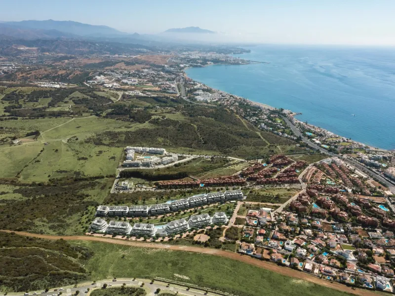New Build Residential Complex near Estepona – Modern Living by the Sea& & Contemporary Apartments in a Privileged Natural Setting& Welcome to this exclusive new build residential complex in Buenas Noches, Estepona, perfectly located just 700 mete
