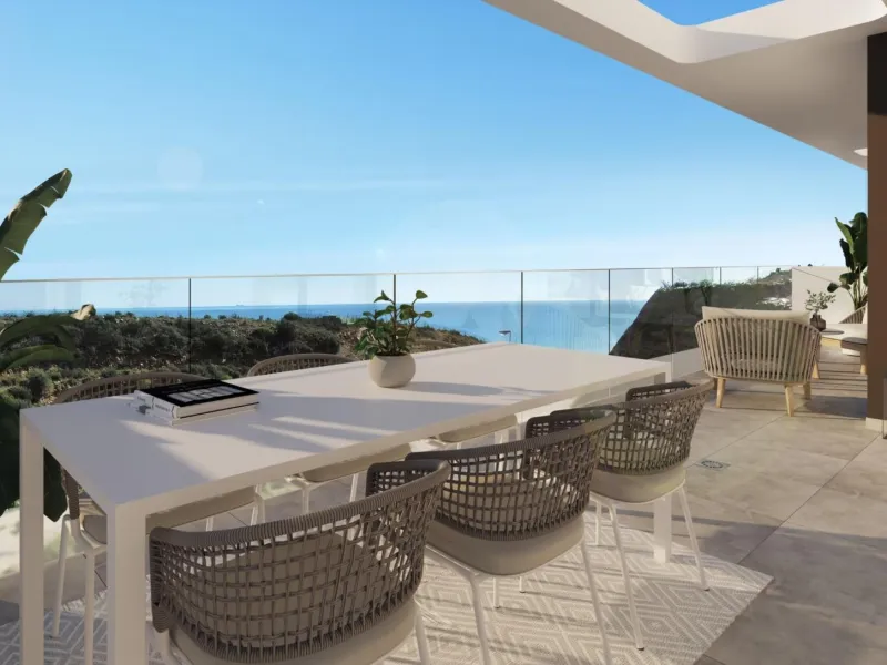 NEW BUILD RESIDENTIAL COMPLEX IN RINCON DE LA VICTORIA, NEAR MALAGA& & A few kilometres from Malaga city, Rincon de la Victoria stands out as a town that has it all: beaches, services, leisure options, sports activities, cultural offerings...& &#