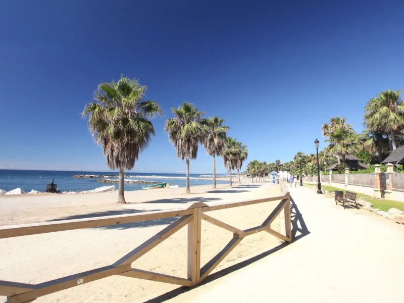 Exclusive Residential Complex in Nueva Andalucia, Marbella& & Luxury and Avant-Garde Design in a Privileged Location& Discover this stunning residential complex of 113 luxury homes, designed with innovative architecture that reinterprets the trad