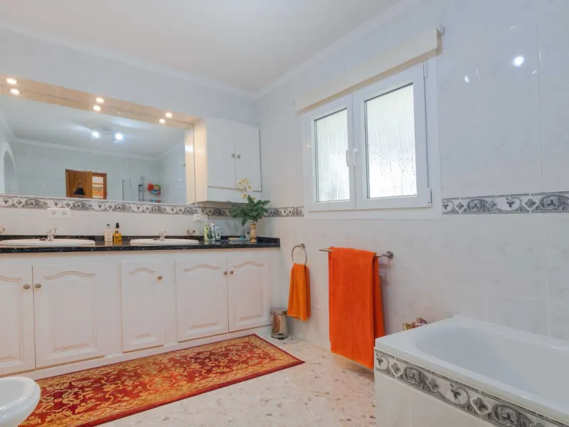 Wunderschöne freistehende Villa in Estepona