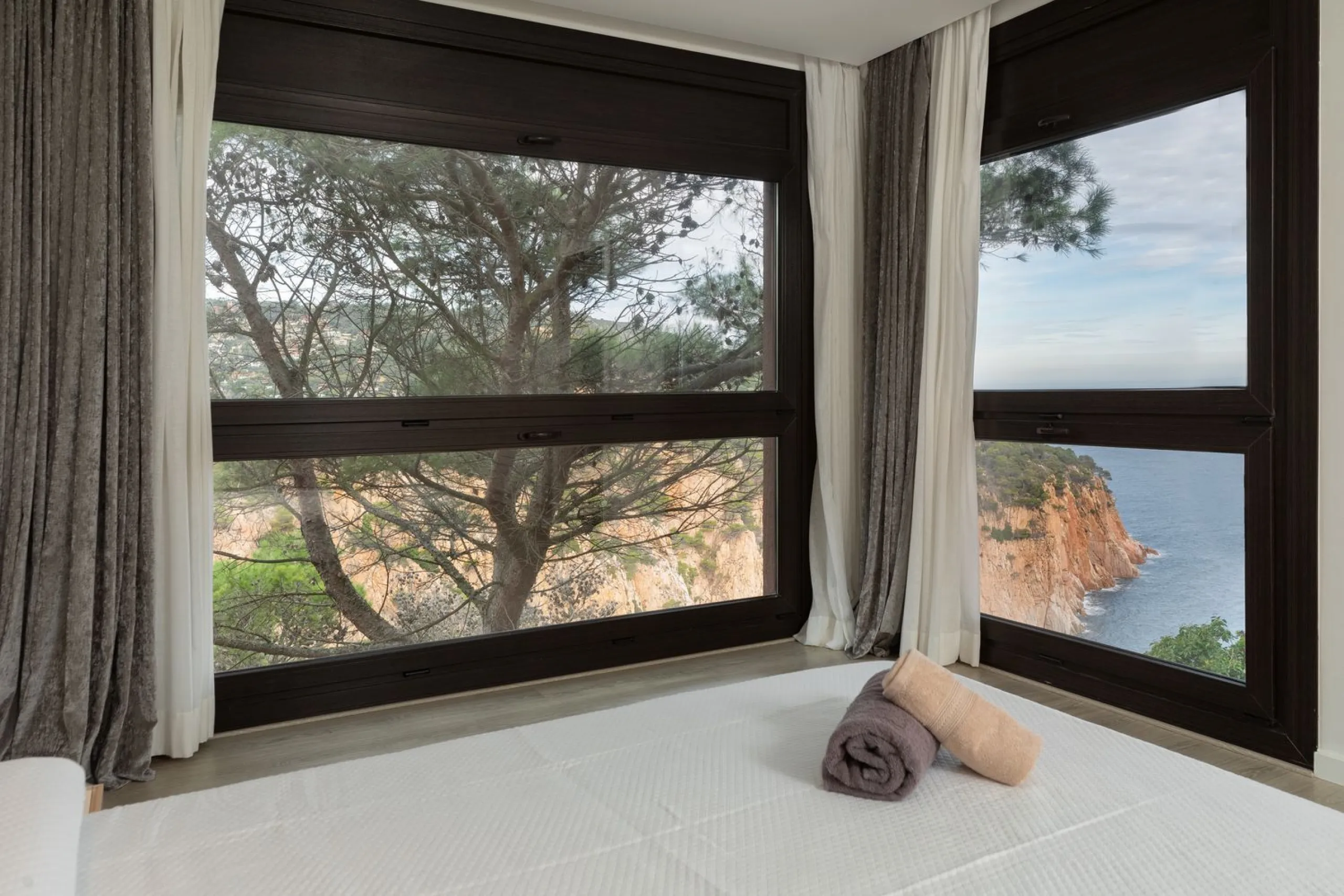 Exclusive panoramic villa in Aiguablava, Costa Brava