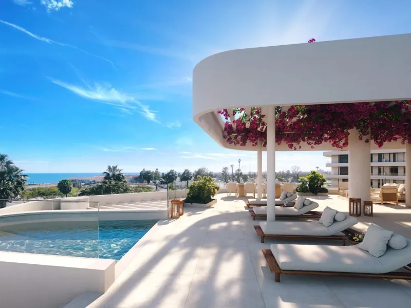 Luxury Beachfront Residences in Málaga City with Panoramic Sea Views& & Prime Location in La Térmica, Málaga& Located in one of the most exclusive beachfront areas of Málaga city, this new residential development offers the perfect balance of urb