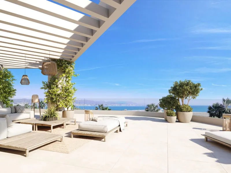 Luxury Beachfront Residences in Málaga City with Panoramic Sea Views& & Prime Location in La Térmica, Málaga& Located in one of the most exclusive beachfront areas of Málaga city, this new residential development offers the perfect balance of urb