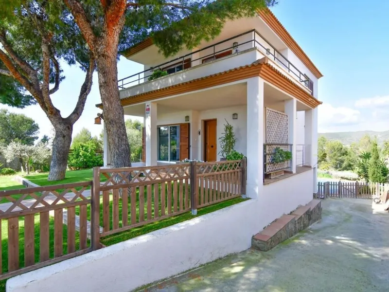 Casa con piscina privada y vistas en Els Masos, Coma-ruga