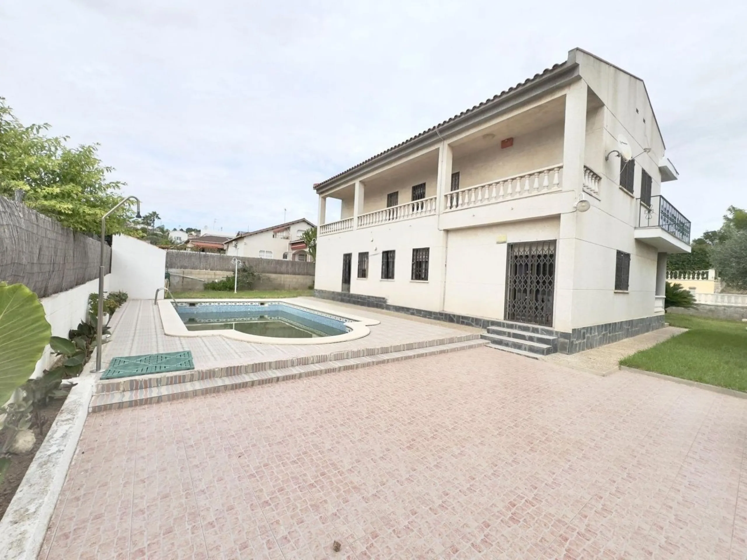 Bright house with pool in Els Masos, El Vendrell