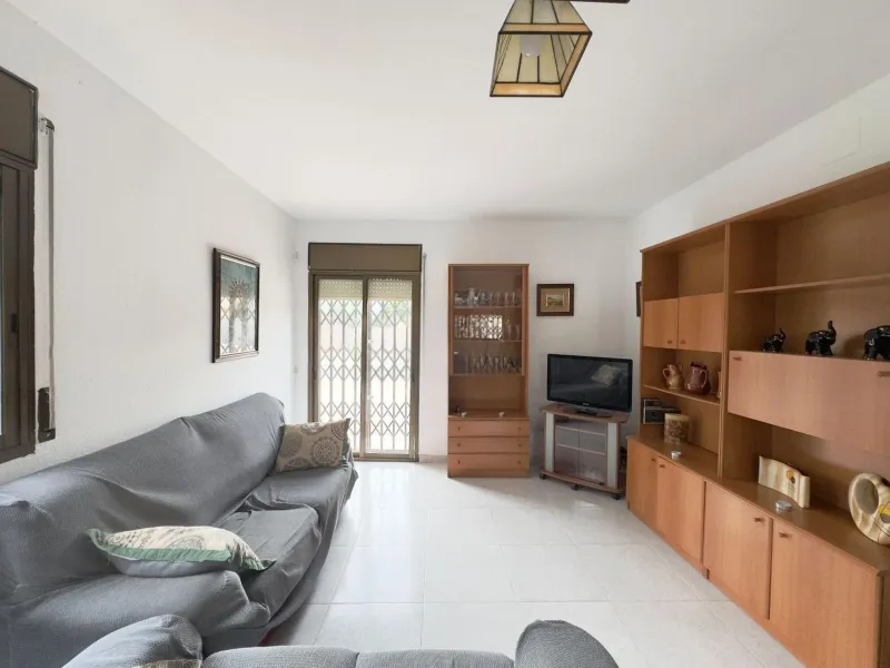 Bright house with pool in Els Masos, El Vendrell