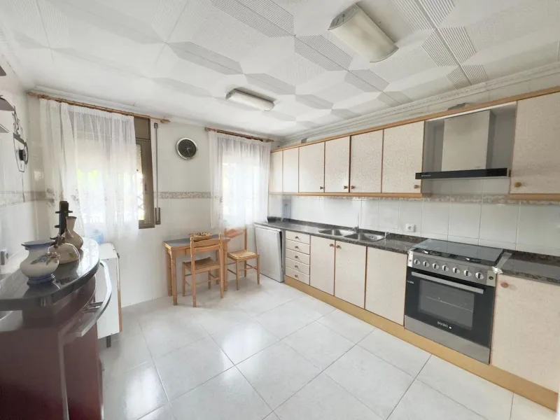 Bright house with pool in Els Masos, El Vendrell