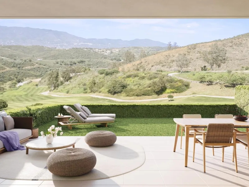 Fully fenced residential complex consisting of 6 buildings, with a total of 108 flats and penthouses of 2 and 3 bedrooms, half of them with views of the golf course and the Mijas mountain range, and the other half with incredible panoramic sea views, so y