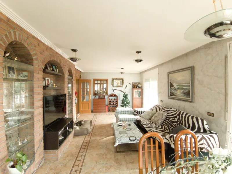 Spacious house with sea views in Mas Astor, El Vendrell