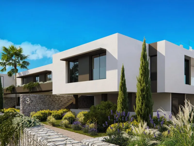 New Build Homes in Marbella East with Sea and Golf Views& & Exclusive residential development next to Santa Clara Golf with apartments and semi-detached villas& & Discover a luxurious lifestyle in this new development located in Marbella East,