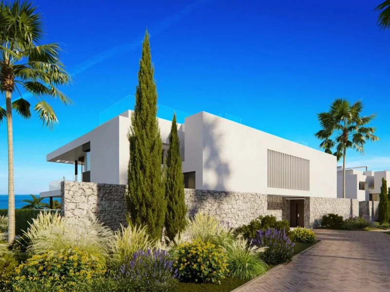 New Build Homes in Marbella East with Sea and Golf Views& & Exclusive residential development next to Santa Clara Golf with apartments and semi-detached villas& & Discover a luxurious lifestyle in this new development located in Marbella East,