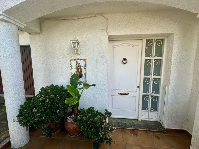 Bright and peaceful villa in Els Massos de Coma-ruga