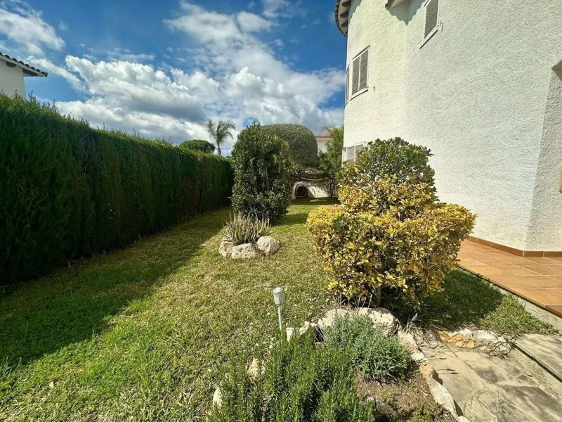 Bright and peaceful villa in Els Massos de Coma-ruga