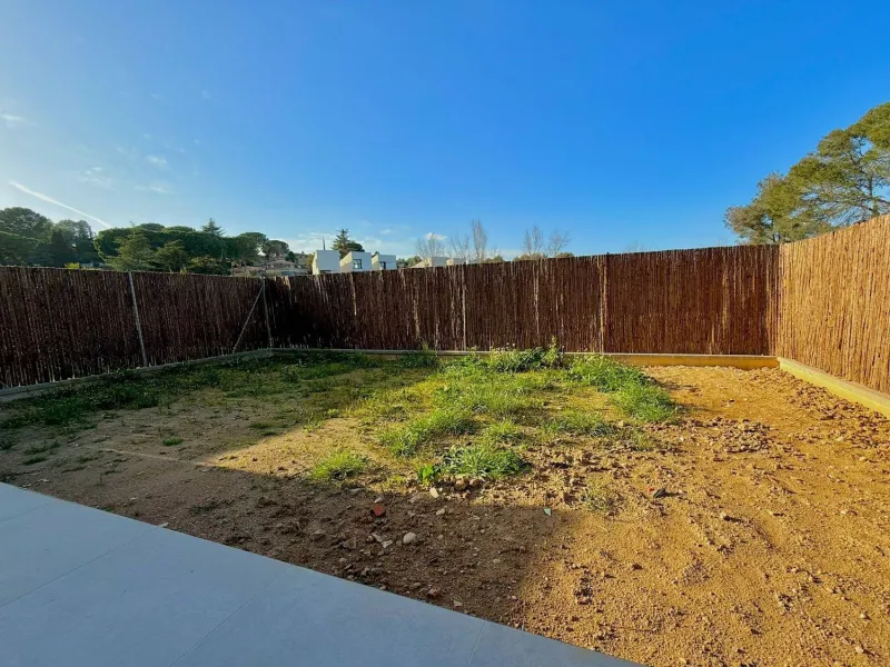 Exclusive New-Build Ground Floor Apartment with Private Garden in Bellaterra