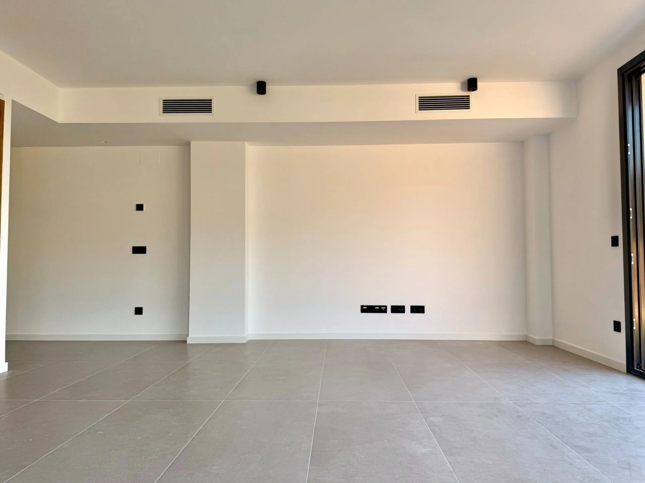 Exclusive New-Build Ground Floor Apartment with Private Garden in Bellaterra
