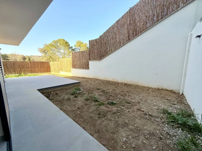 Exclusive New-Build Ground Floor Apartment with Private Garden in Bellaterra