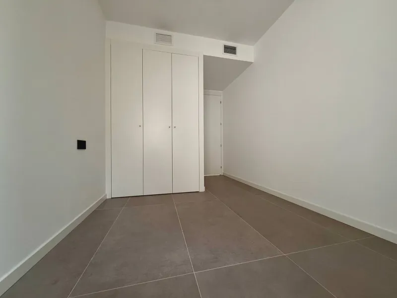Exclusive New-Build Ground Floor Apartment with Private Garden in Bellaterra