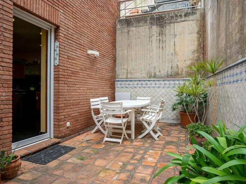 Exclusive Villa with Private Pool in Esplugues de Llobregat, Barcelona