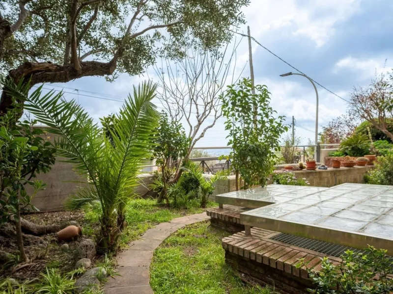 Exclusive Villa with Private Pool in Esplugues de Llobregat, Barcelona