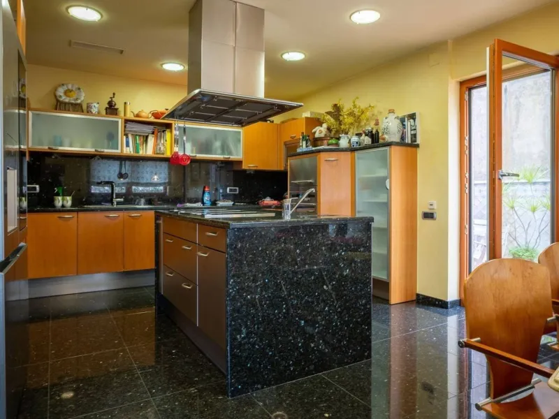 Exclusive Villa with Private Pool in Esplugues de Llobregat, Barcelona