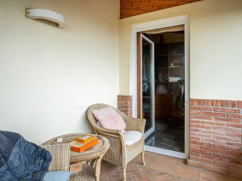 Exclusive Villa with Private Pool in Esplugues de Llobregat, Barcelona