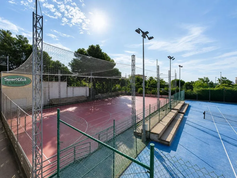 Townhouse in Esplugues de Llobregat, Barcelona