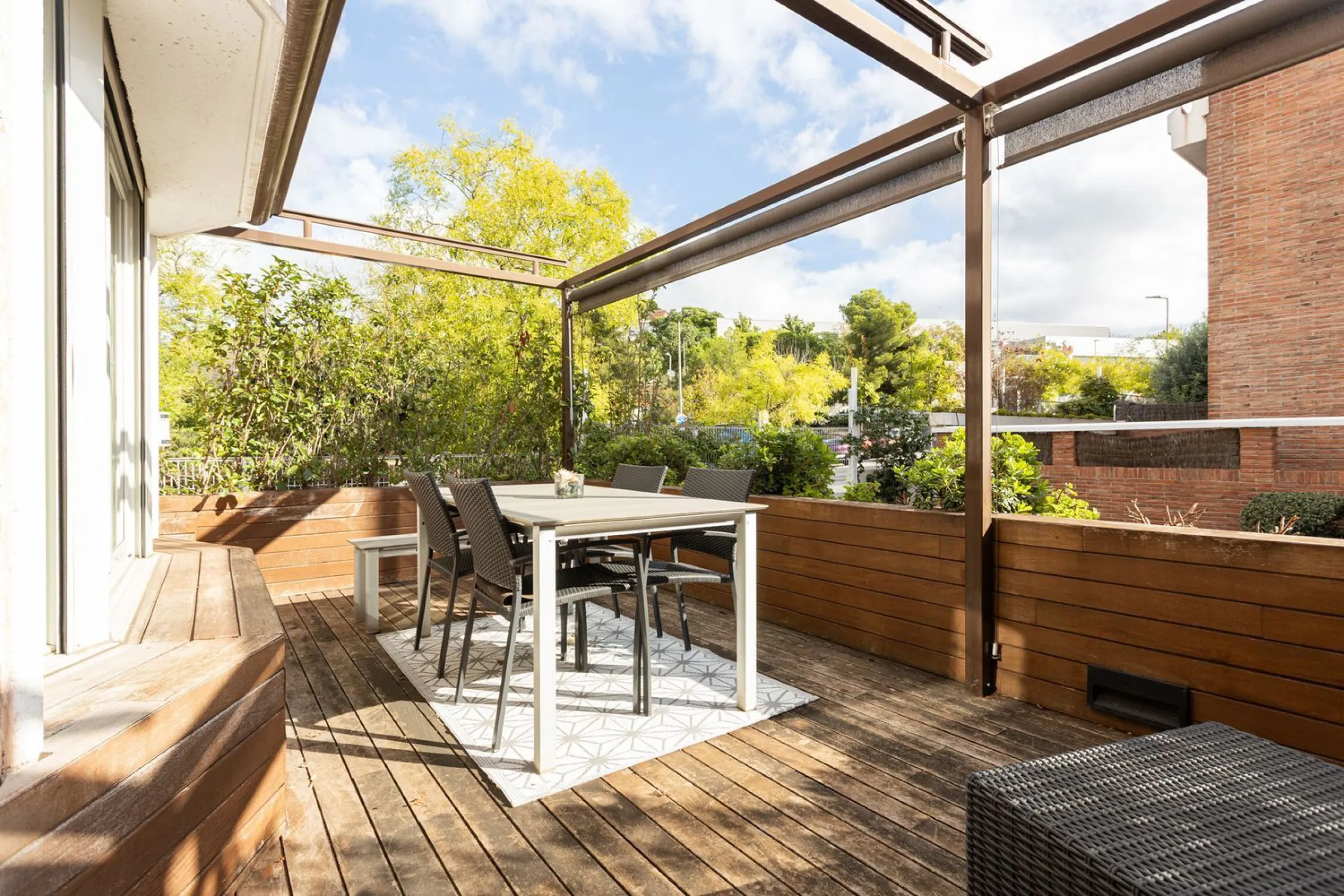 Family Home with 4 Bedrooms in Esplugues de Llobregat, Barcelona