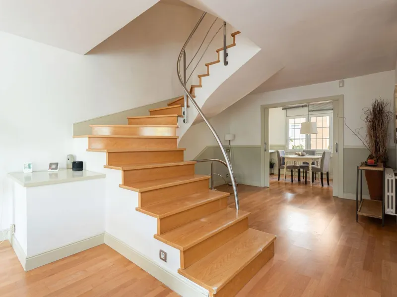 Family Home with 4 Bedrooms in Esplugues de Llobregat, Barcelona