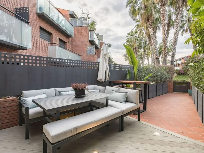 Modern renovated townhouse in Sitges