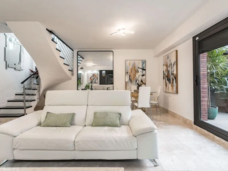 Modern renovated townhouse in Sitges