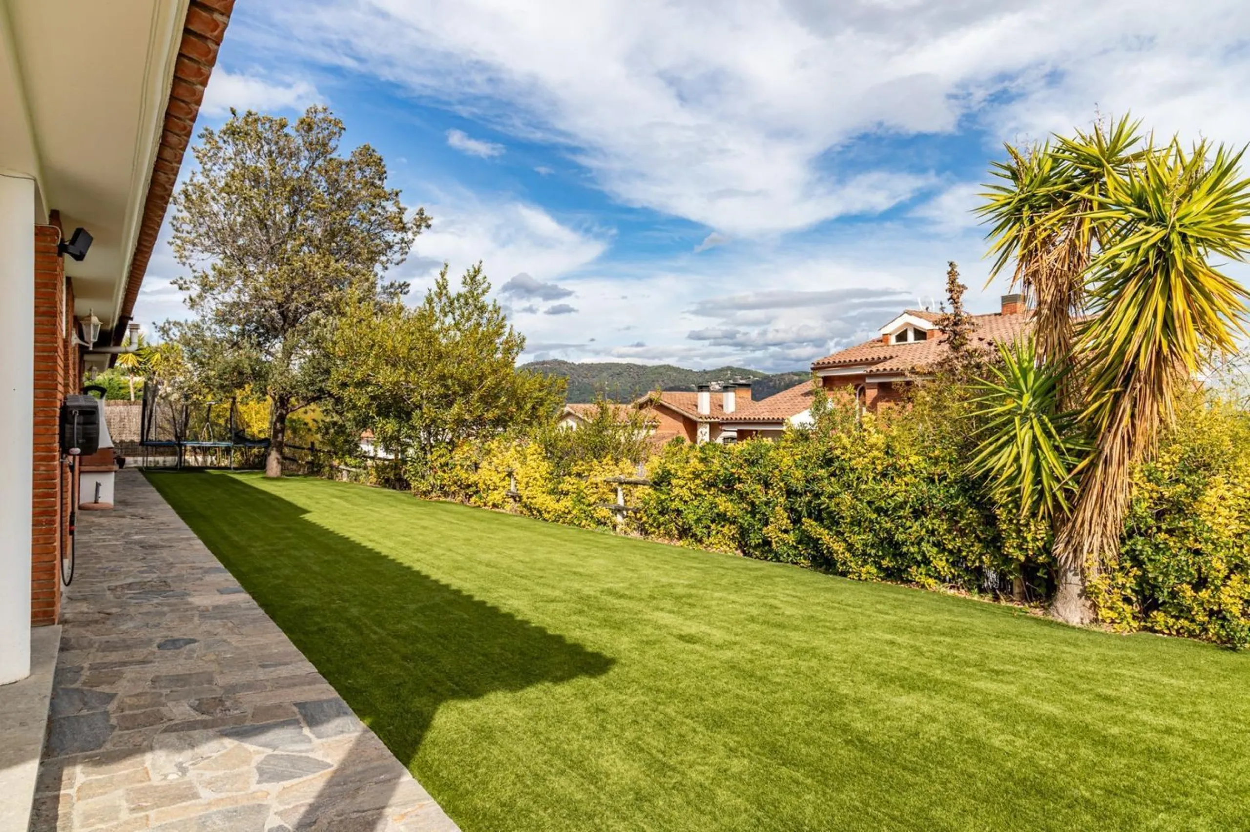 Detached Villa with Sea Views in Argentona, Barcelona